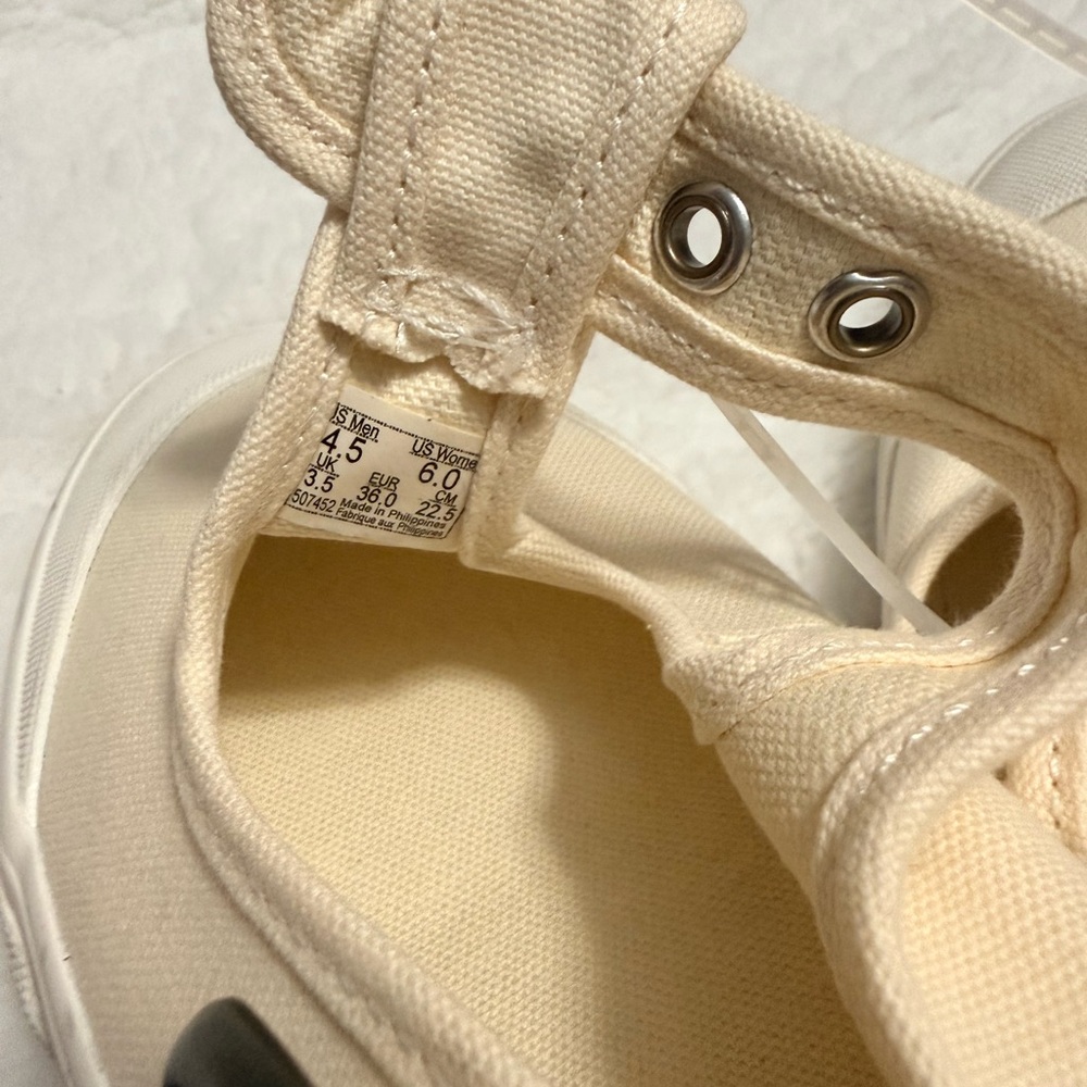 Vans Style 93 Mary Jane White Cream Canvas Buckle Women's Size 6 / New - Picture 6 of 6